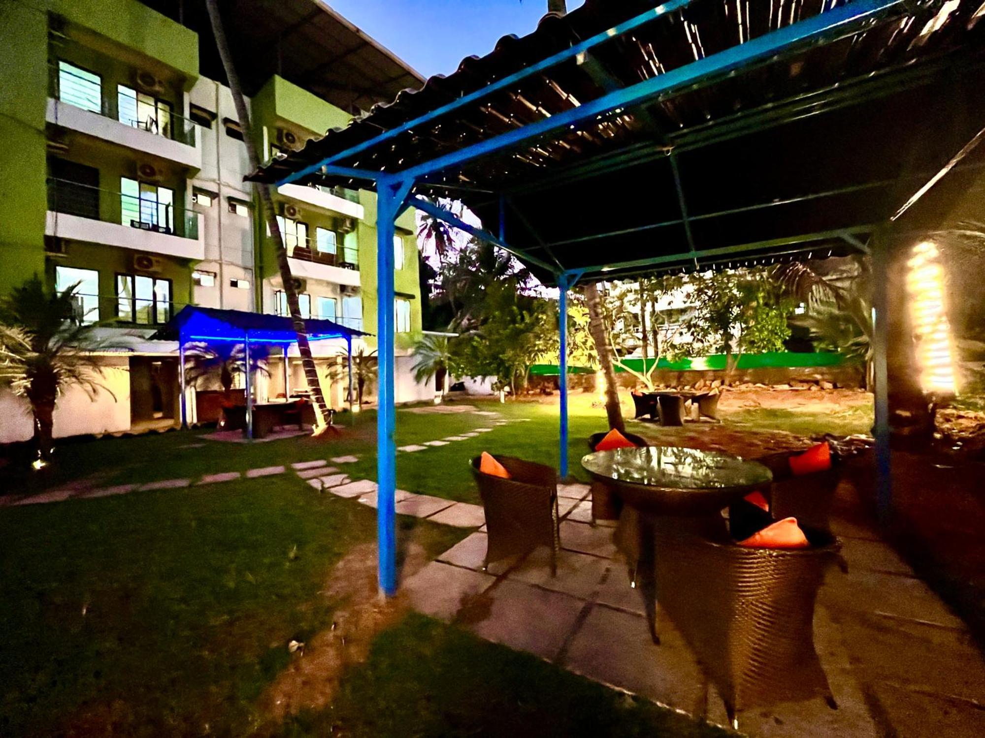 The Calagute Beach Resort By Shivam Resort 1 Km From Beach Candolim Exterior photo